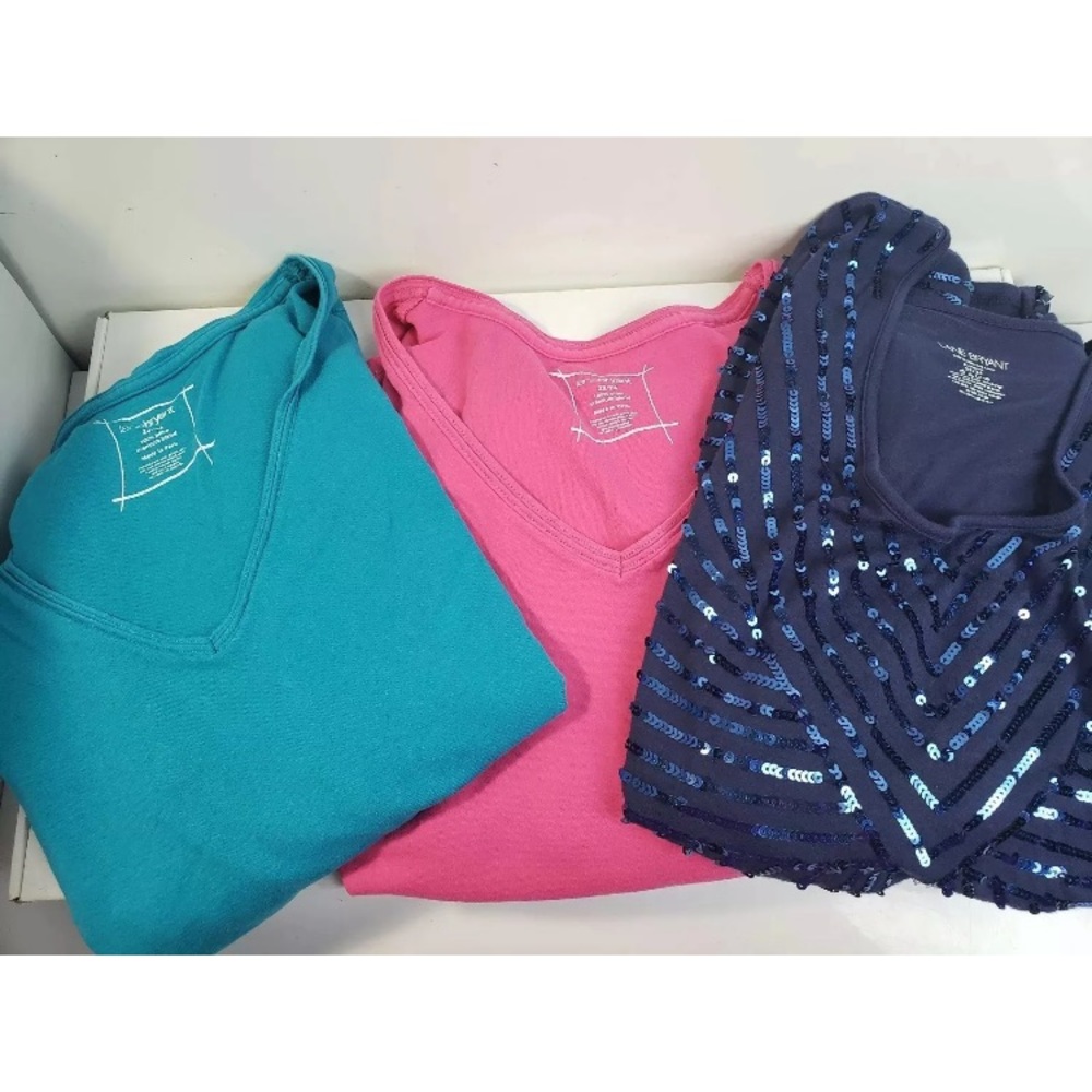 Lot of 3 Lane Bryant Tops 22/24 Long Short Sleeve